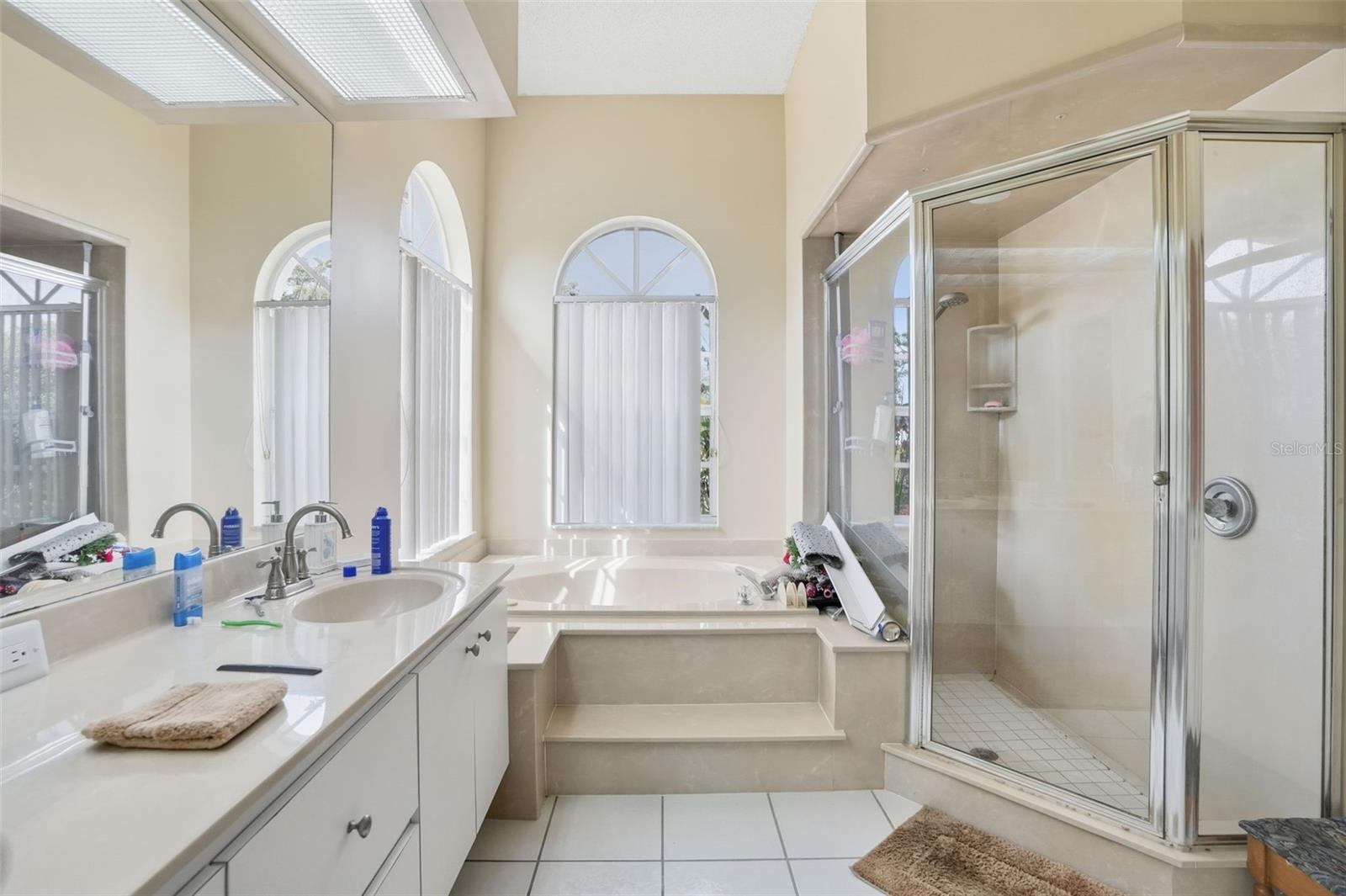 PRISTINE PLACE PH 1 - Residential