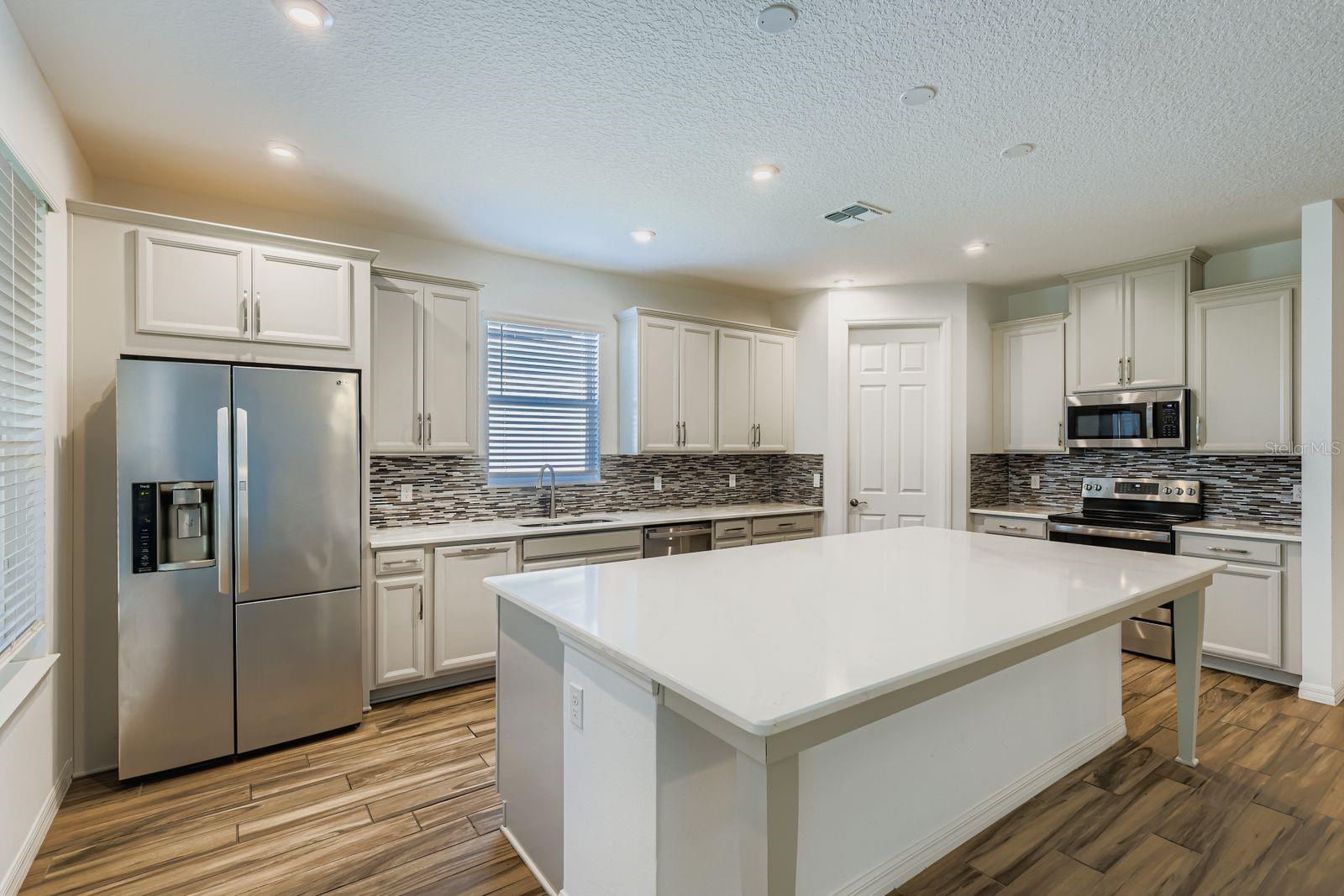 LAKEVIEW PRESERVE PH 2 - Residential