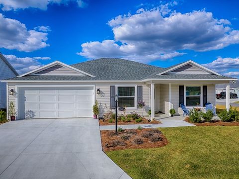 Photo of 1947 Eliseva Way, The Villages, FL 34762 (MLS # G5108289)