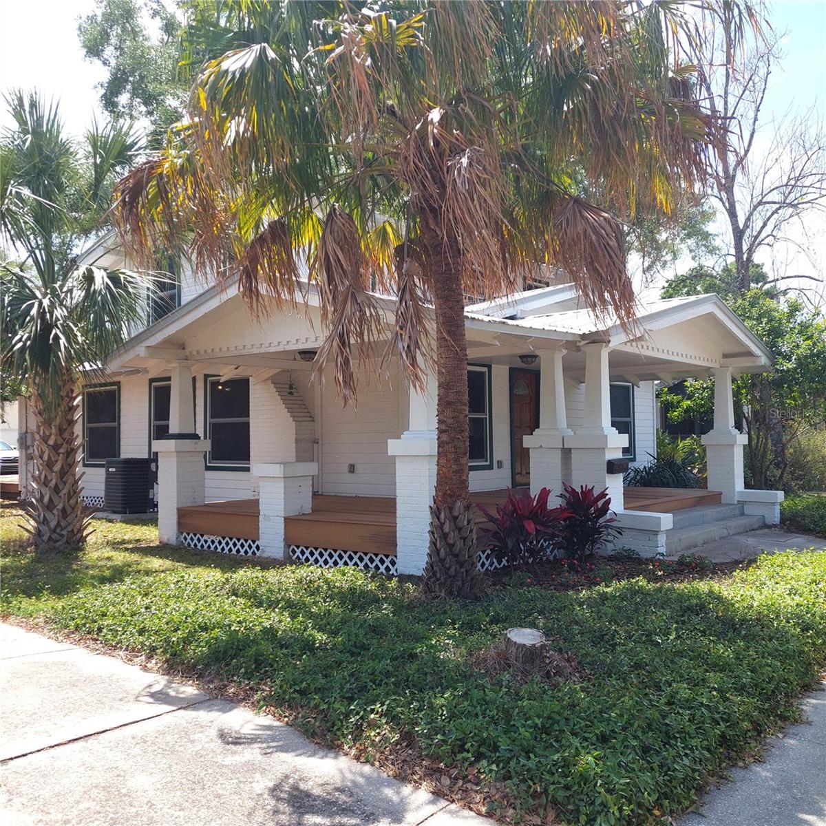 1001 W BAKER STREET
