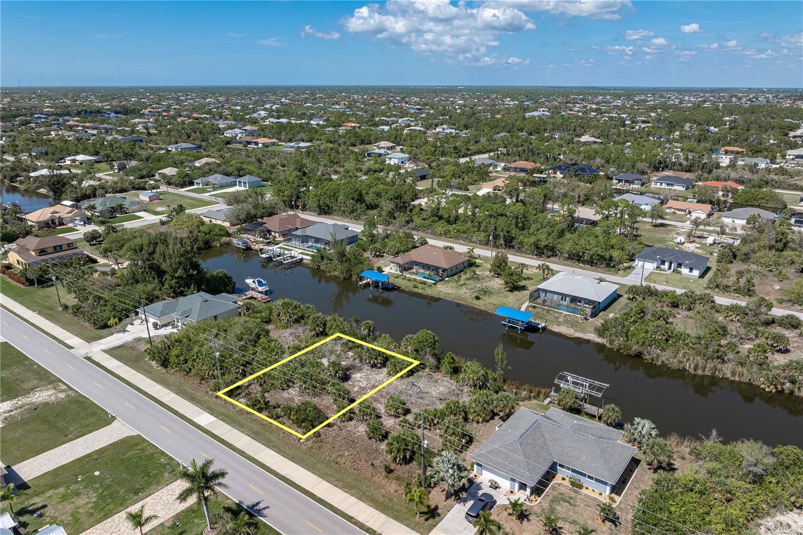 PORT CHARLOTTE SEC 082 - Land