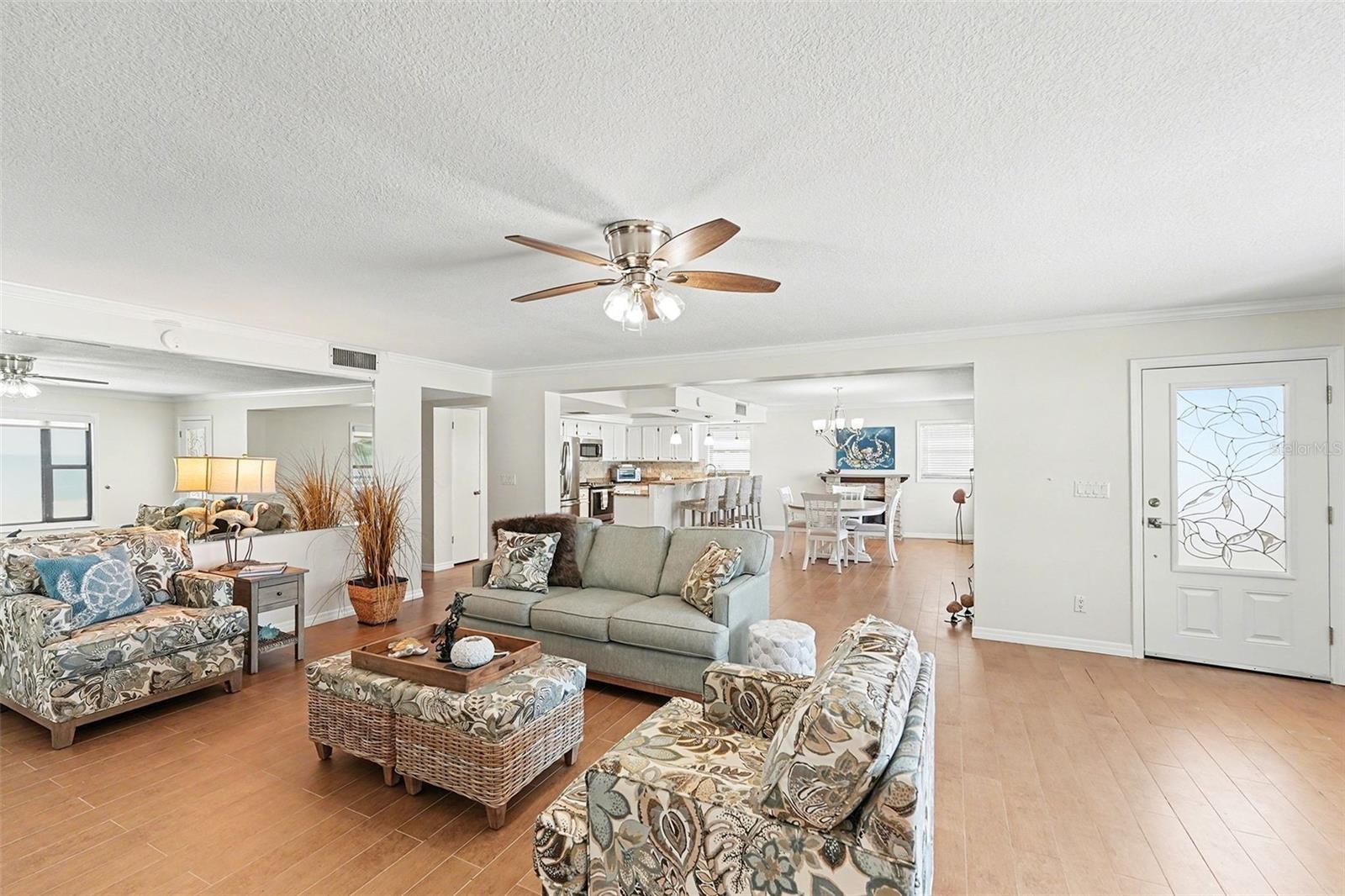 INDIAN ROCK SOUTH SHORE - Residential