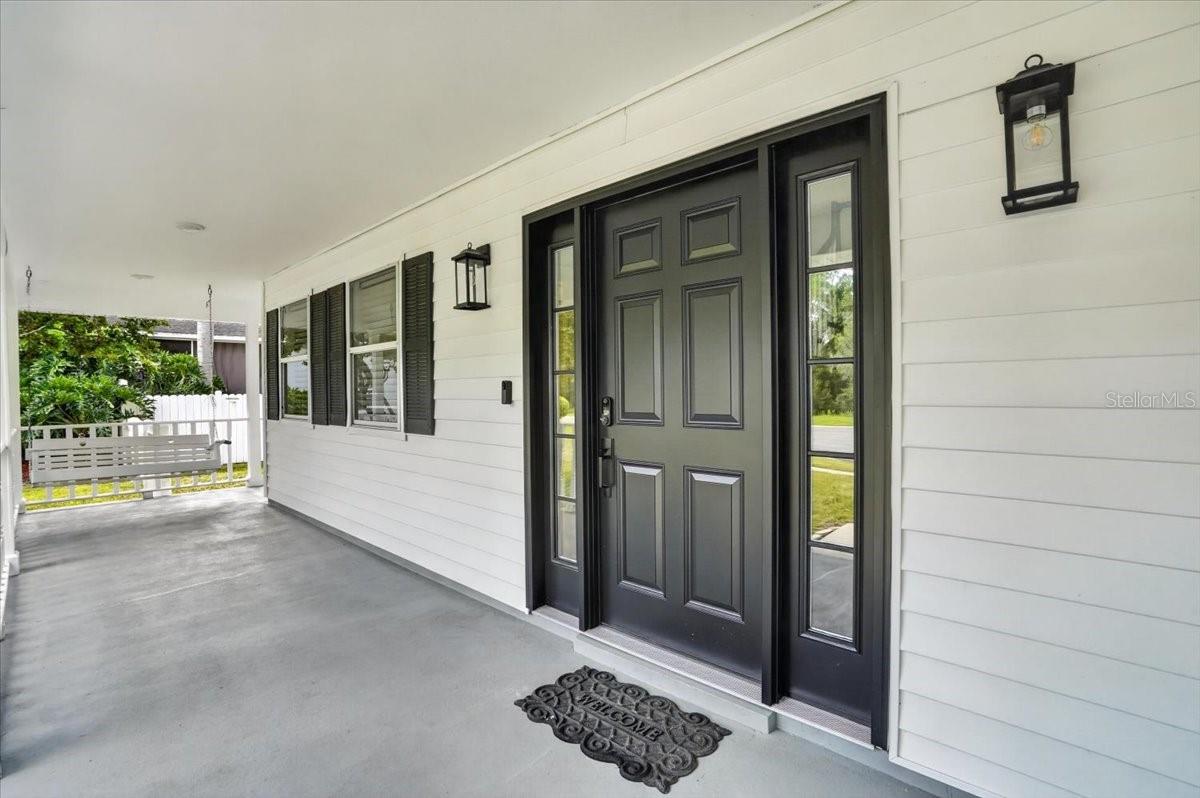 905 JOHN HUNTER COURT