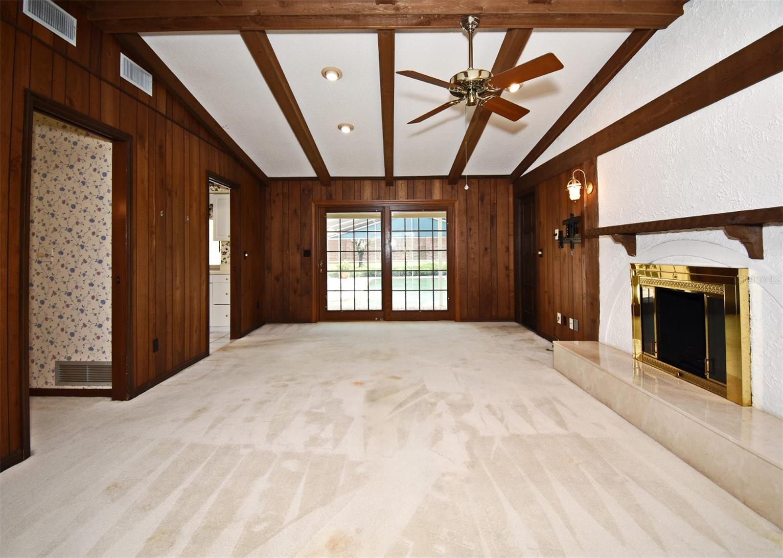 SPRING LAKE HILLS - Residential