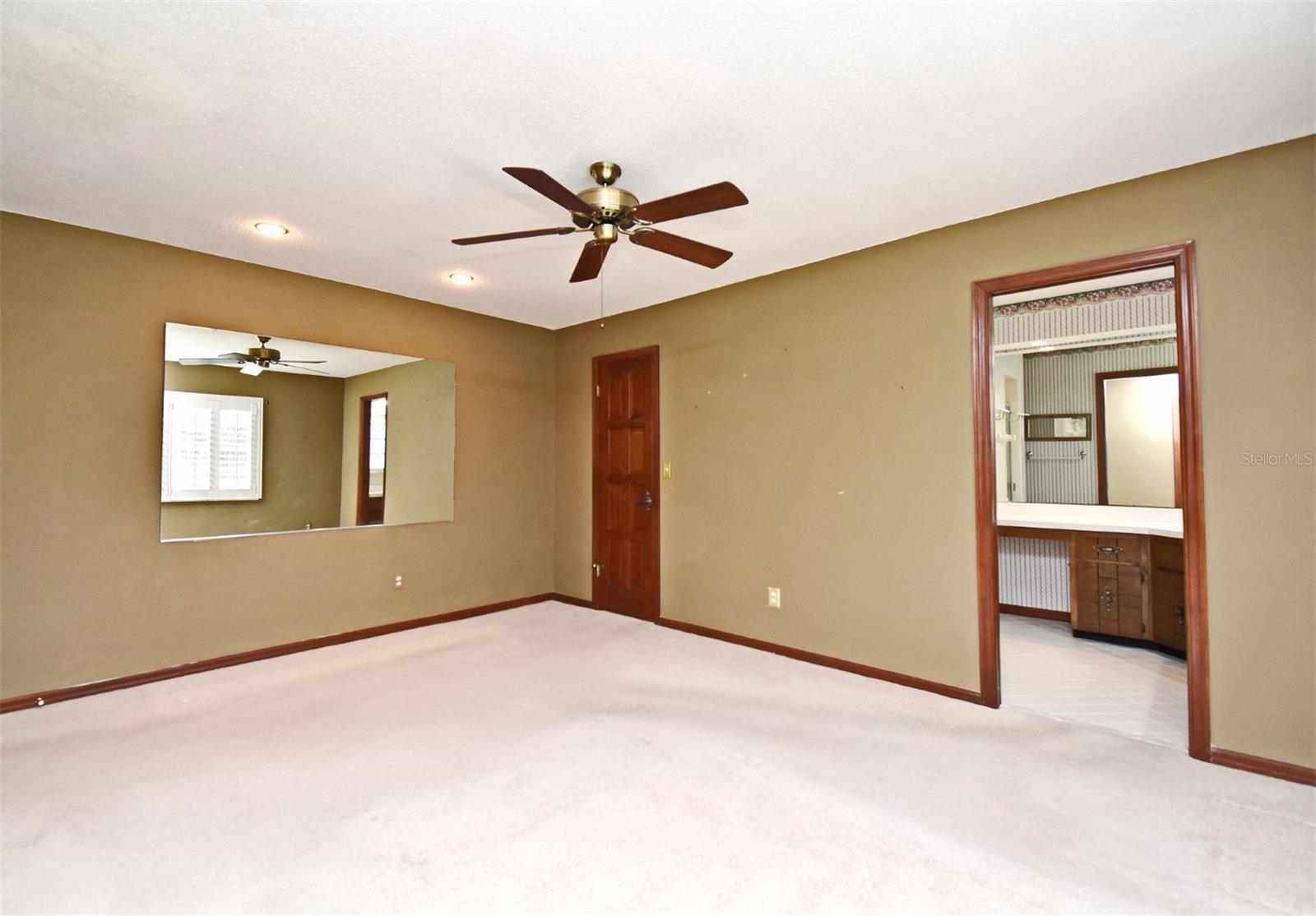 SPRING LAKE HILLS - Residential