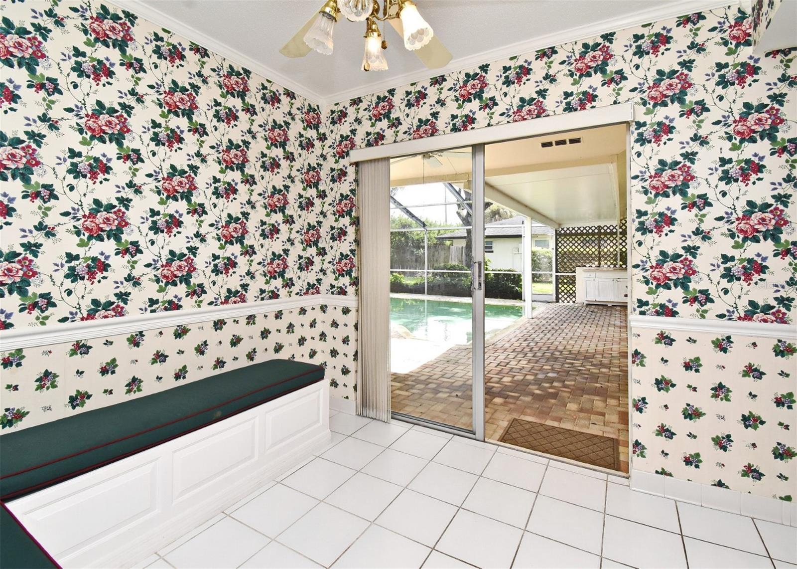 SPRING LAKE HILLS - Residential