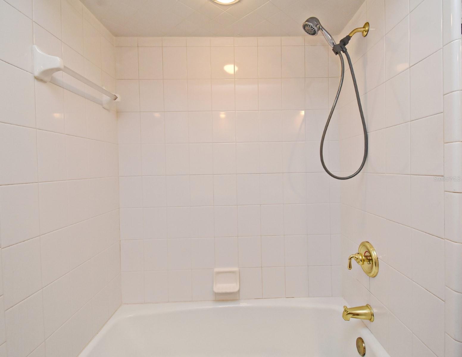 SPRING LAKE HILLS - Residential