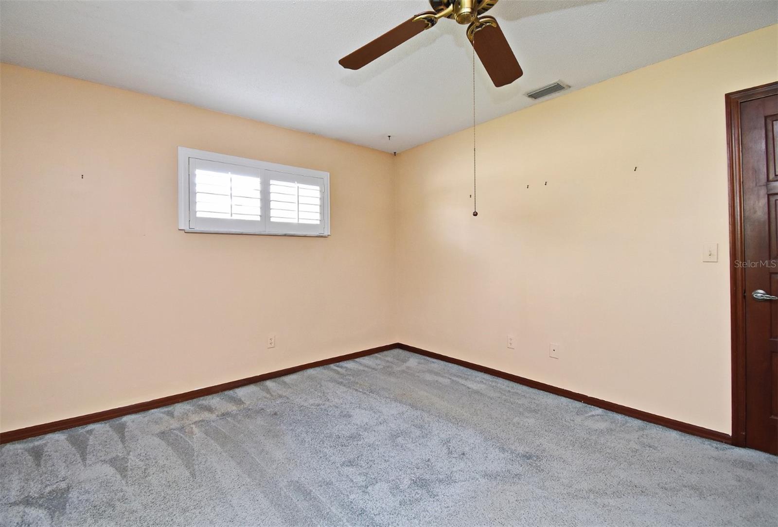 SPRING LAKE HILLS - Residential