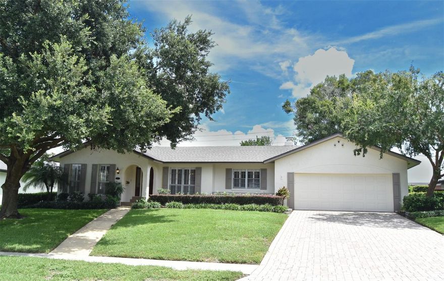 Don’t miss this incredible opportunity! This well maintained 4 bedrooms, 2 bathrooms POOL home with lake access is located in the highly sought after guard-gated community of Spring Lake Hills in Altamonte Springs. Key features include: NEW roof (2025) and newer A/C system (2023), Spacious family room with a wood-burning fireplace, Separate formal living and dining rooms perfect for entertaining, Bright kitchen with a breakfast area overlooking the screened-in pool, Paver driveway, Custom plantation shutters throughout, 2-car garage with an attached workshop, and an interior laundry room. Enjoy all the amenities Spring Lake Hills has to offer, including a boat ramp with access to Spring Lake (a ski lake), tennis and pickleball courts, basketball court, playground, and picnic area. Bring your vision and make this home your own!
Video Tour: https://youtu.be/QbJ7N_MmPJY