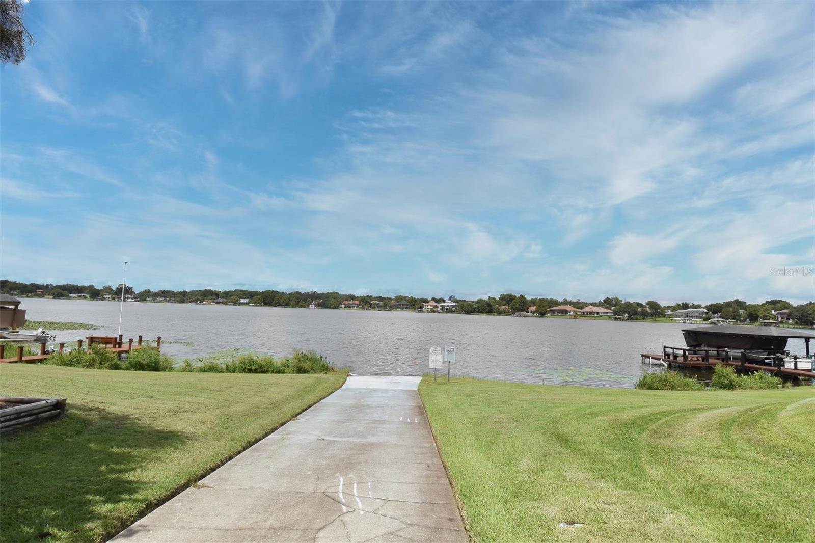 SPRING LAKE HILLS - Residential