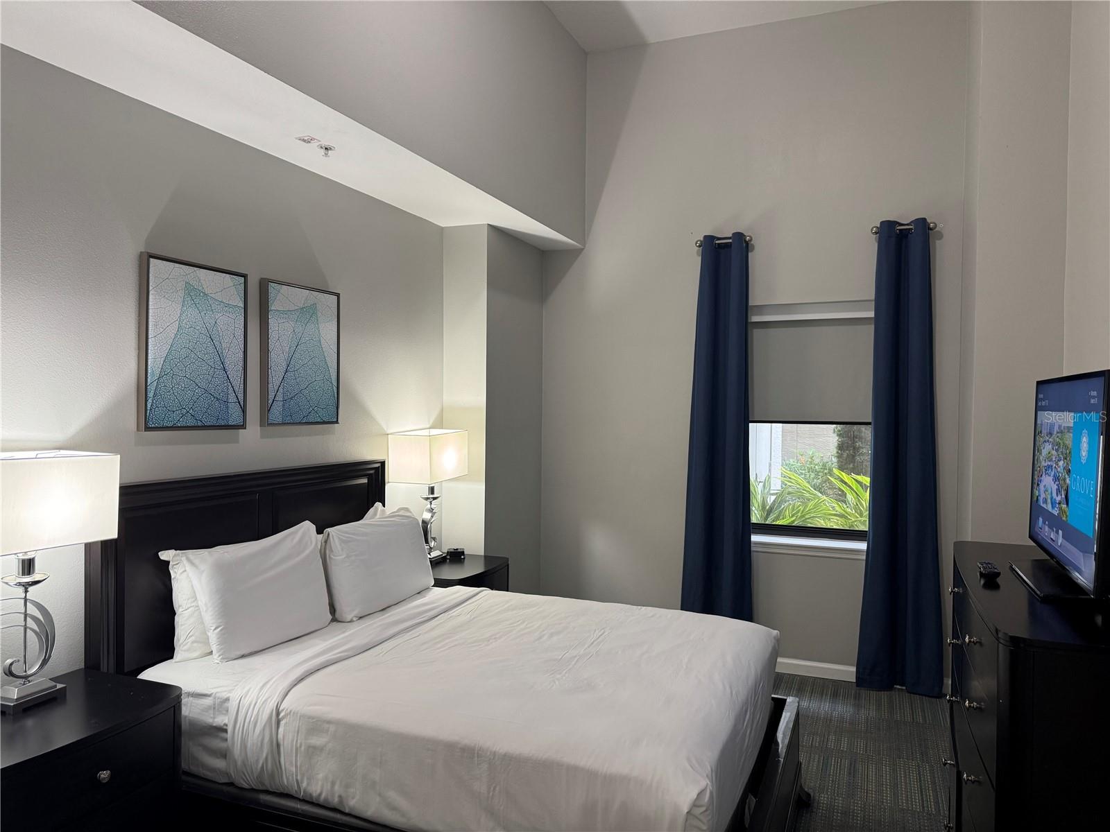 GROVE RESORT - Residential