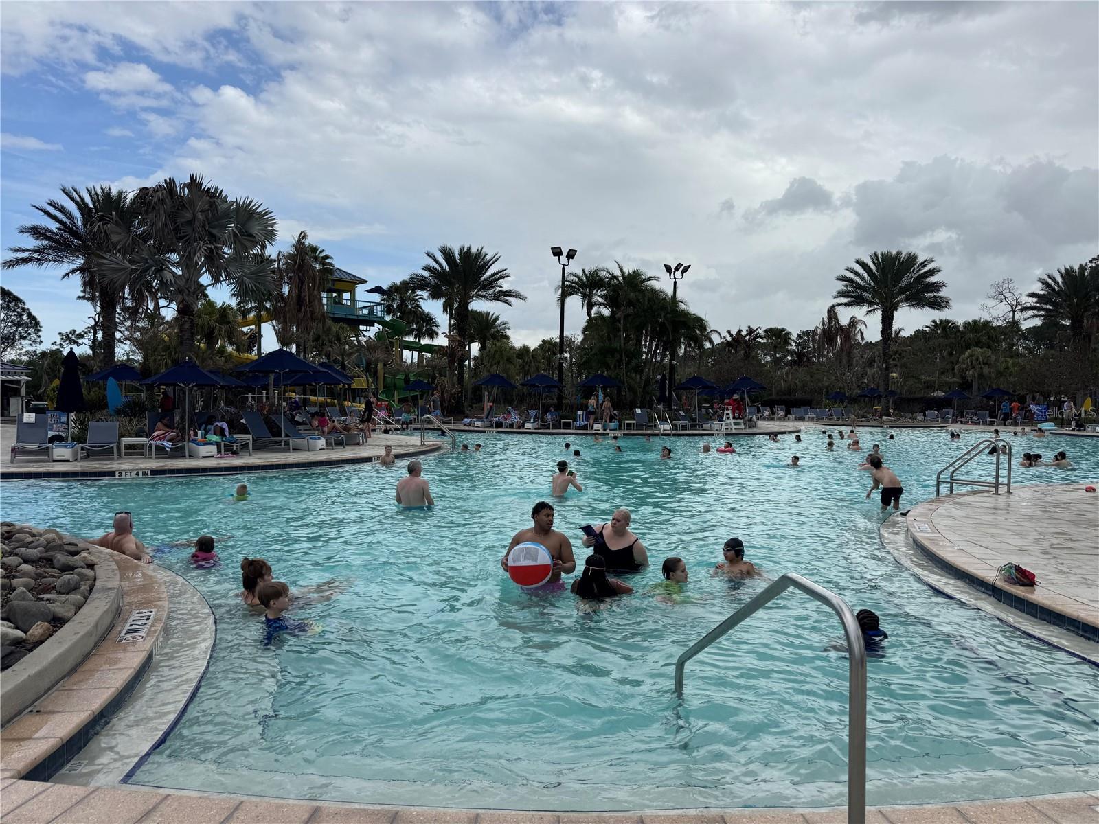 GROVE RESORT - Residential