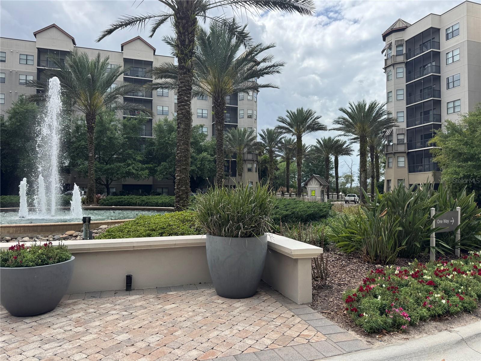 GROVE RESORT - Residential