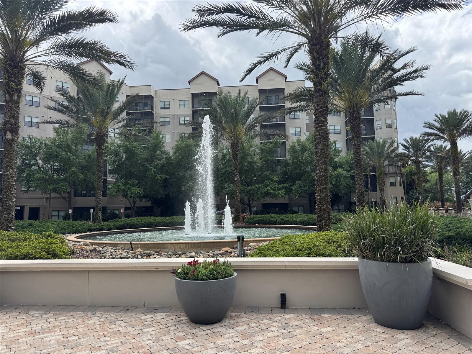 GROVE RESORT - Residential