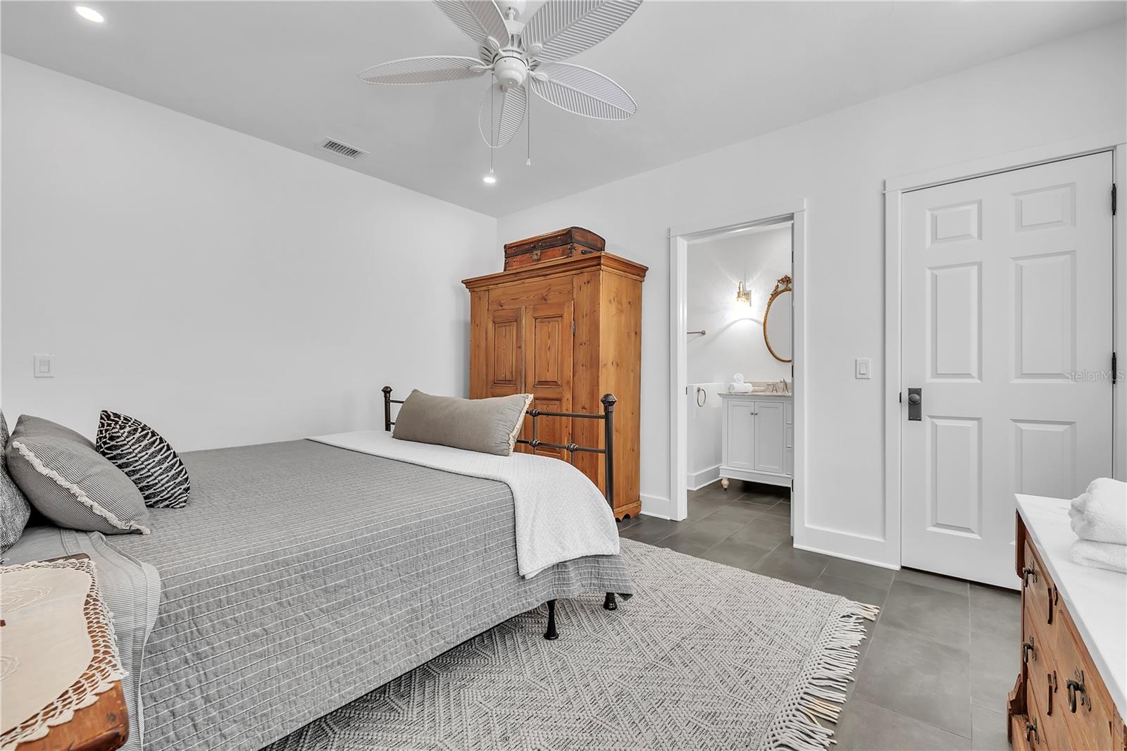 SEAGULL BAY SUB - Residential