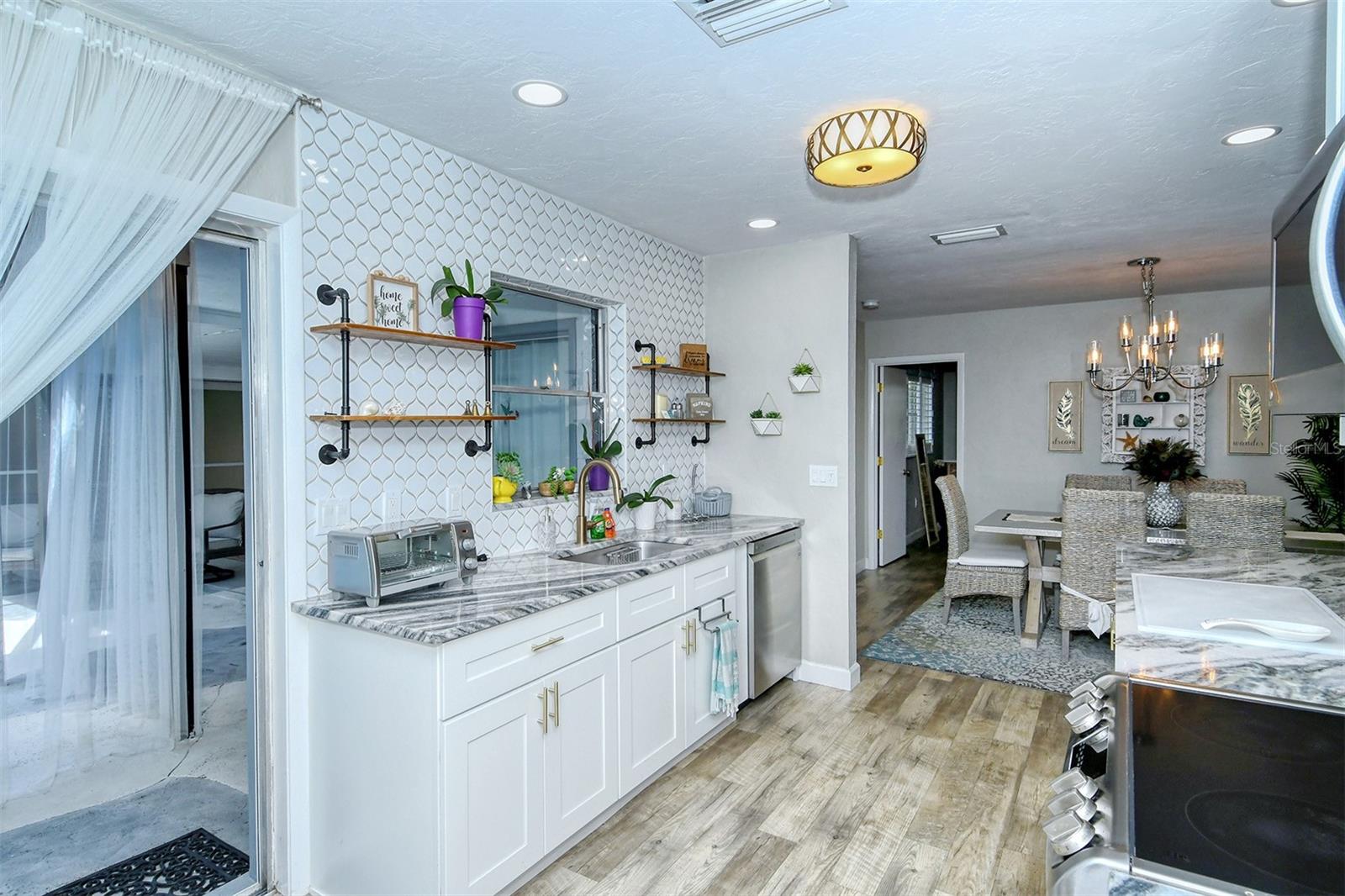 GULF GATE - Residential Lease