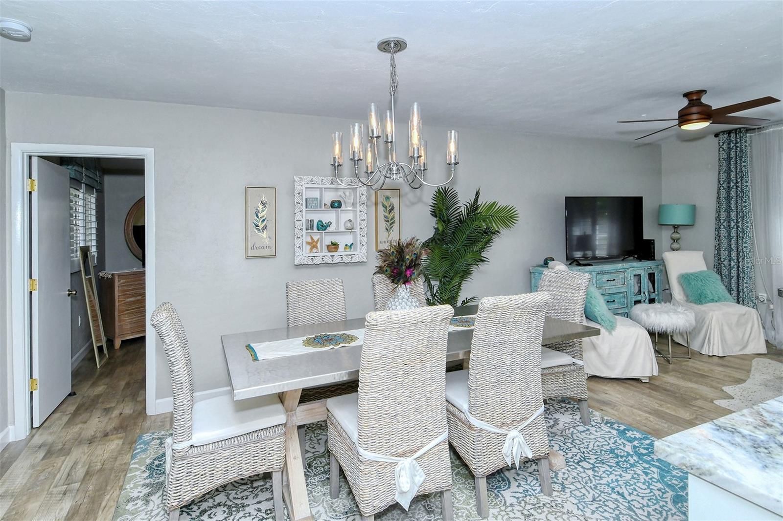 GULF GATE - Residential Lease