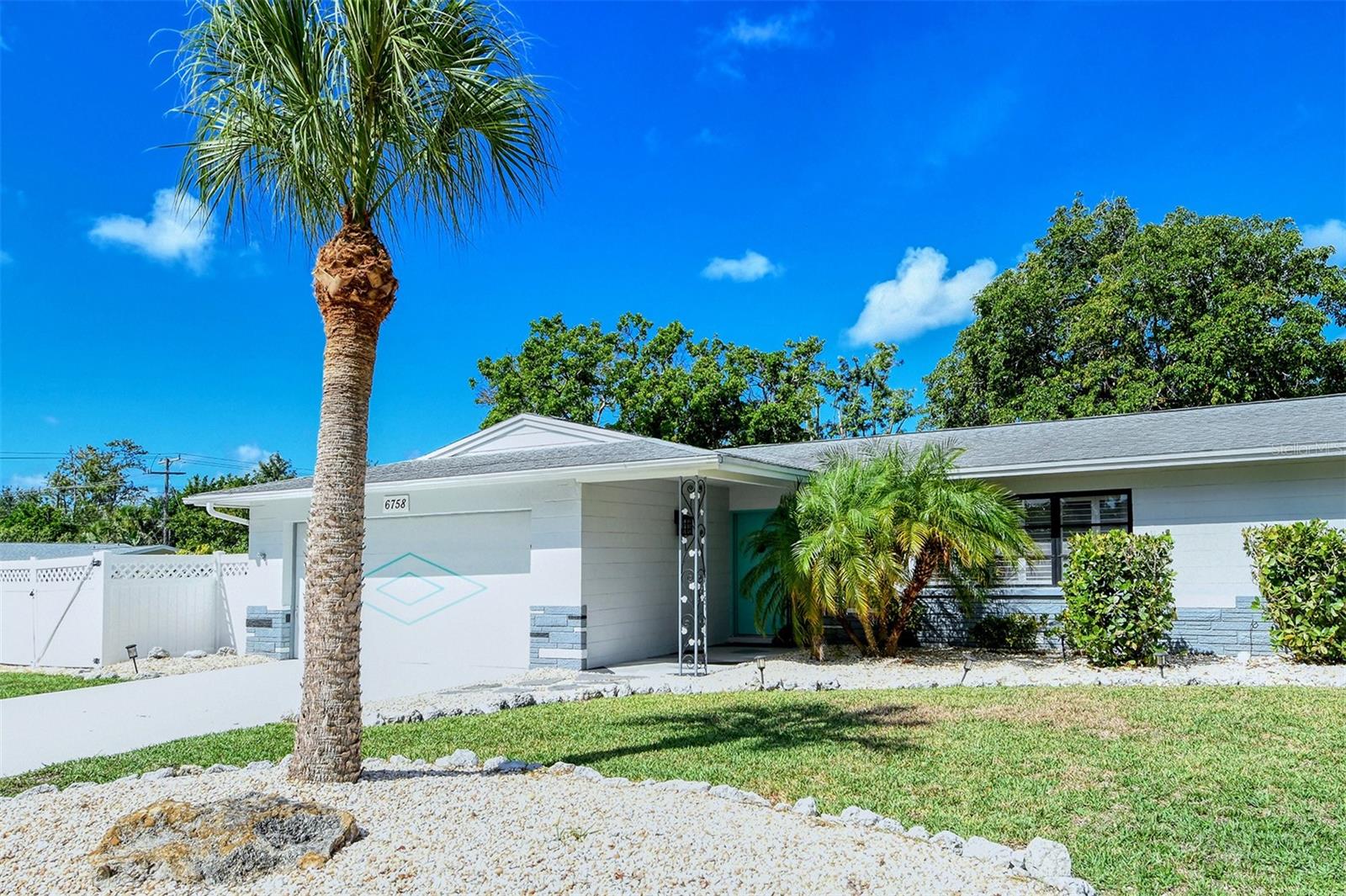 GULF GATE - Residential Lease