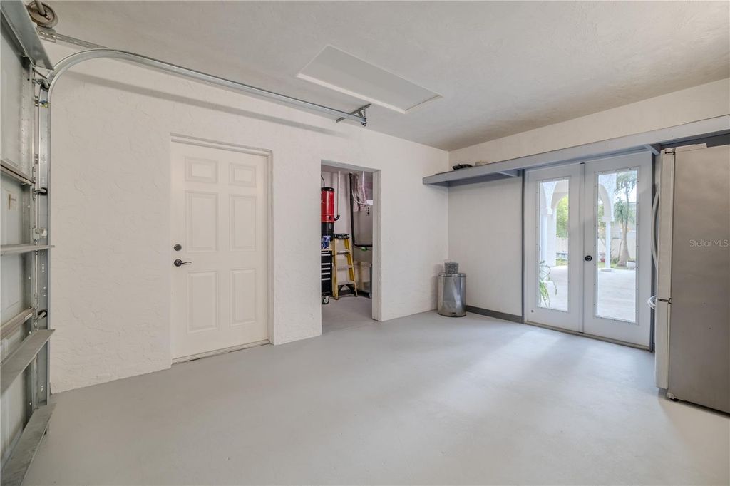 listing image 44