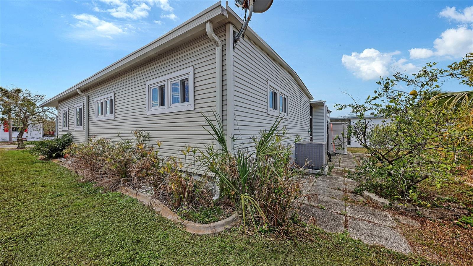 CHATEAU VILLAGE CO-OP - Residential