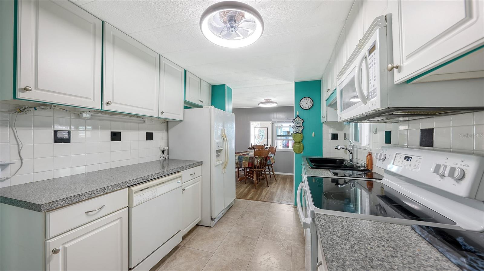 CHATEAU VILLAGE CO-OP - Residential