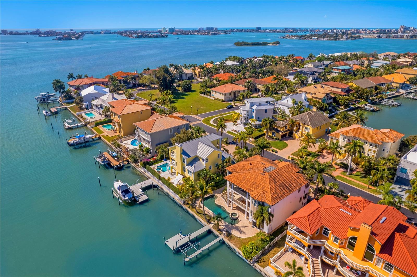 KIPPS COLONY ESTATES AT PASADENA YACHT/COUNTRY CL - Residential