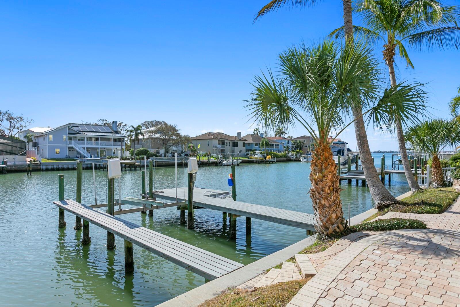 KIPPS COLONY ESTATES AT PASADENA YACHT/COUNTRY CL - Residential