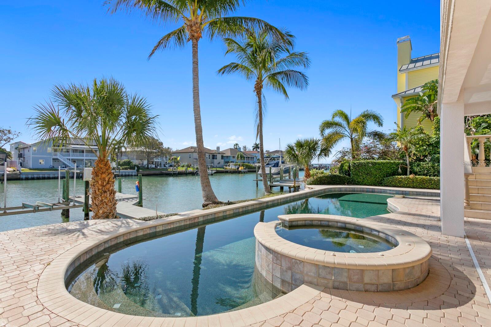 KIPPS COLONY ESTATES AT PASADENA YACHT/COUNTRY CL - Residential