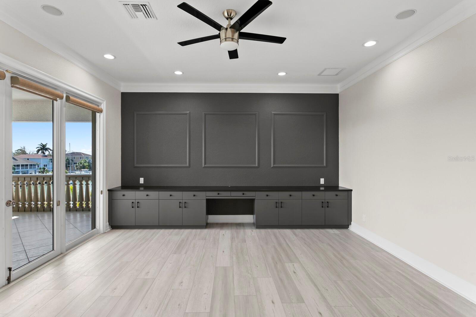 KIPPS COLONY ESTATES AT PASADENA YACHT/COUNTRY CL - Residential