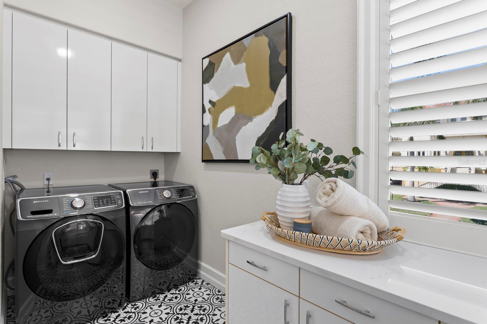 KIPPS COLONY ESTATES AT PASADENA YACHT/COUNTRY CL - Residential