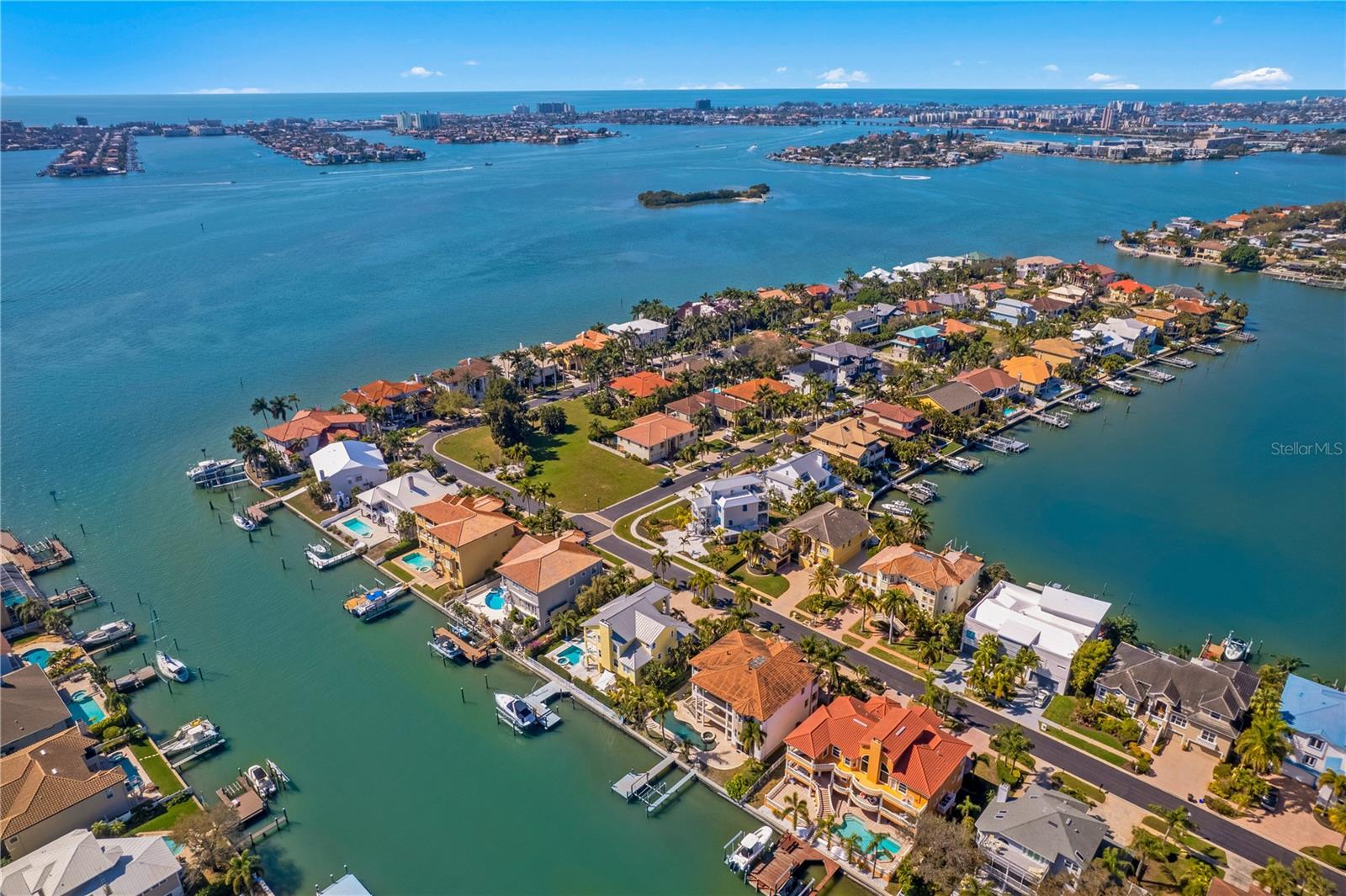 KIPPS COLONY ESTATES AT PASADENA YACHT/COUNTRY CL - Residential