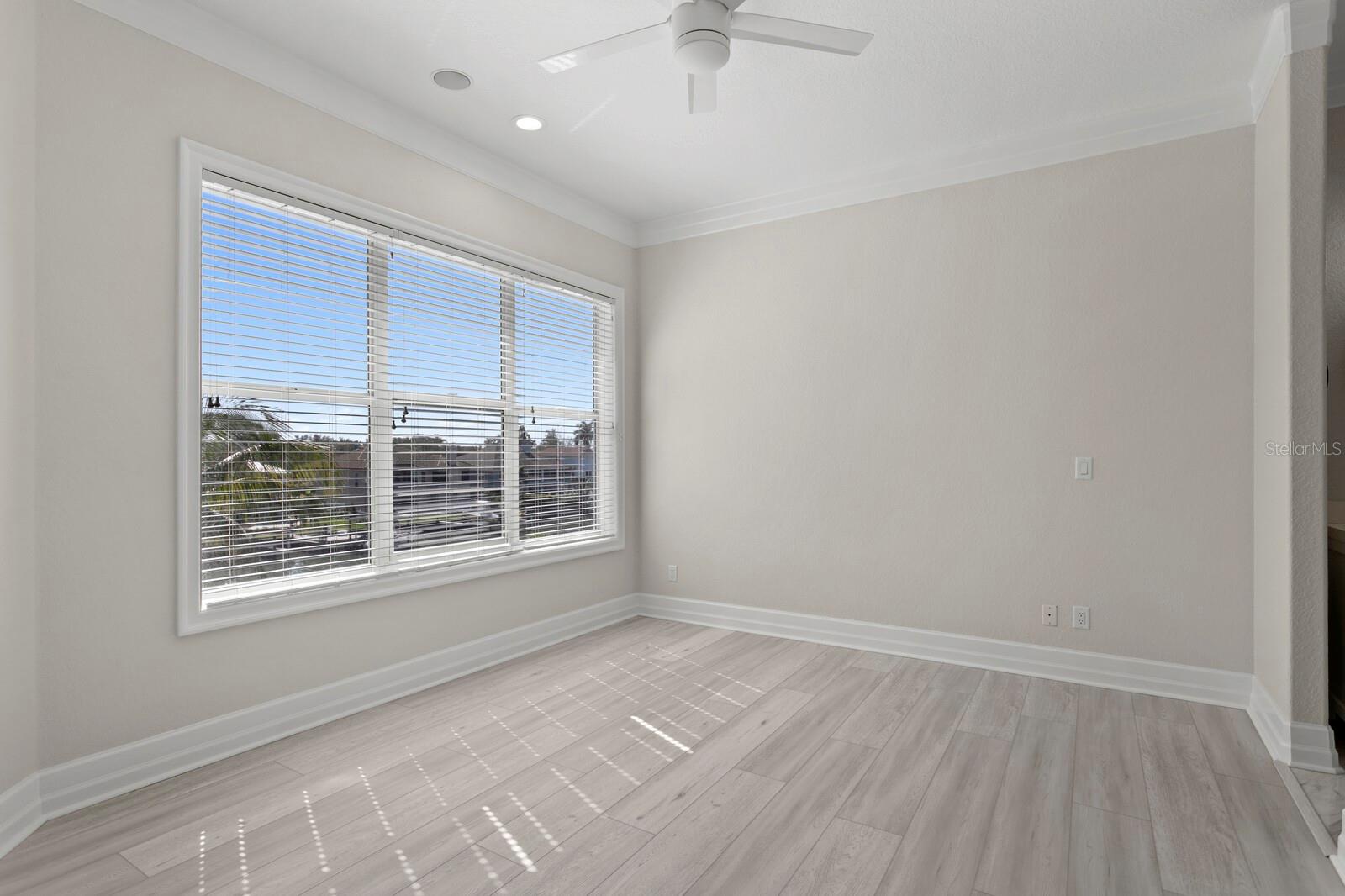 KIPPS COLONY ESTATES AT PASADENA YACHT/COUNTRY CL - Residential