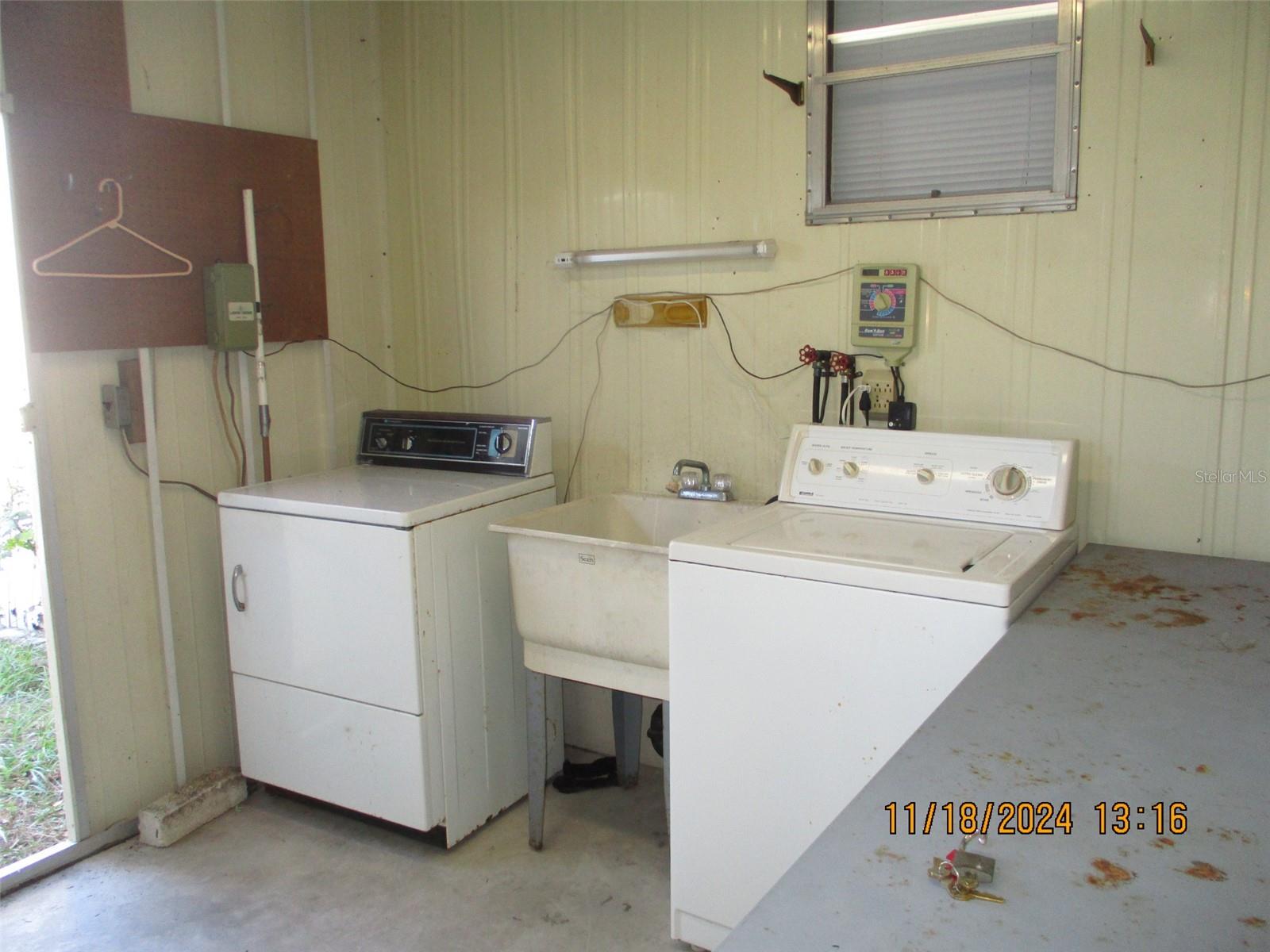 COMMONWEALTH MOBILE ESTATES ADD 01 - Residential