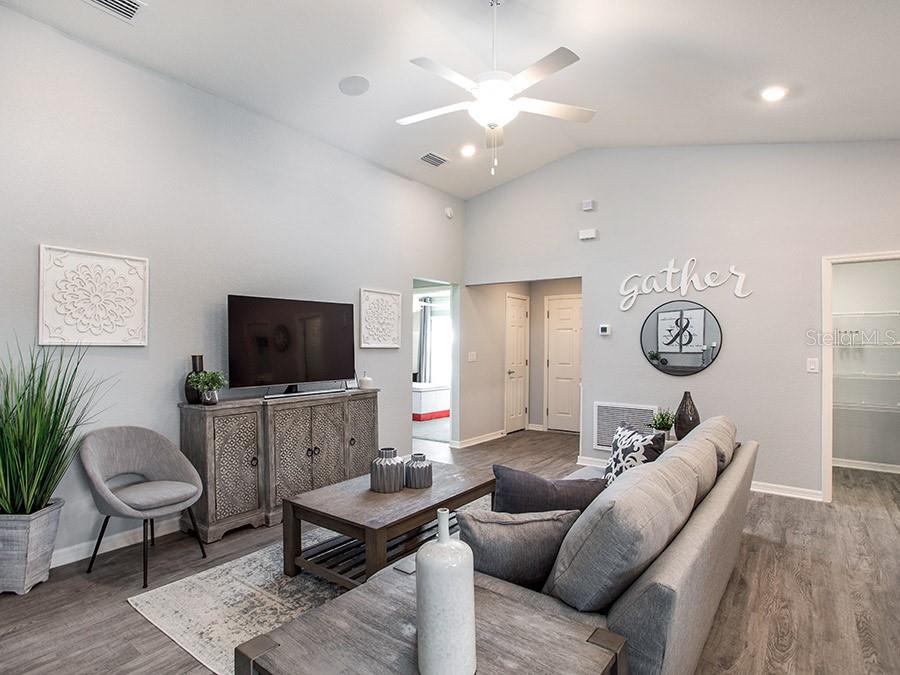 HAMMOCK RESERVE - Residential