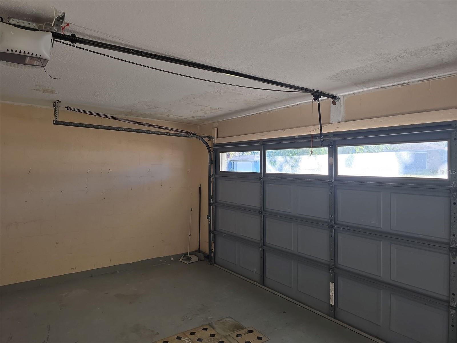 HEATHER THE - Residential Lease