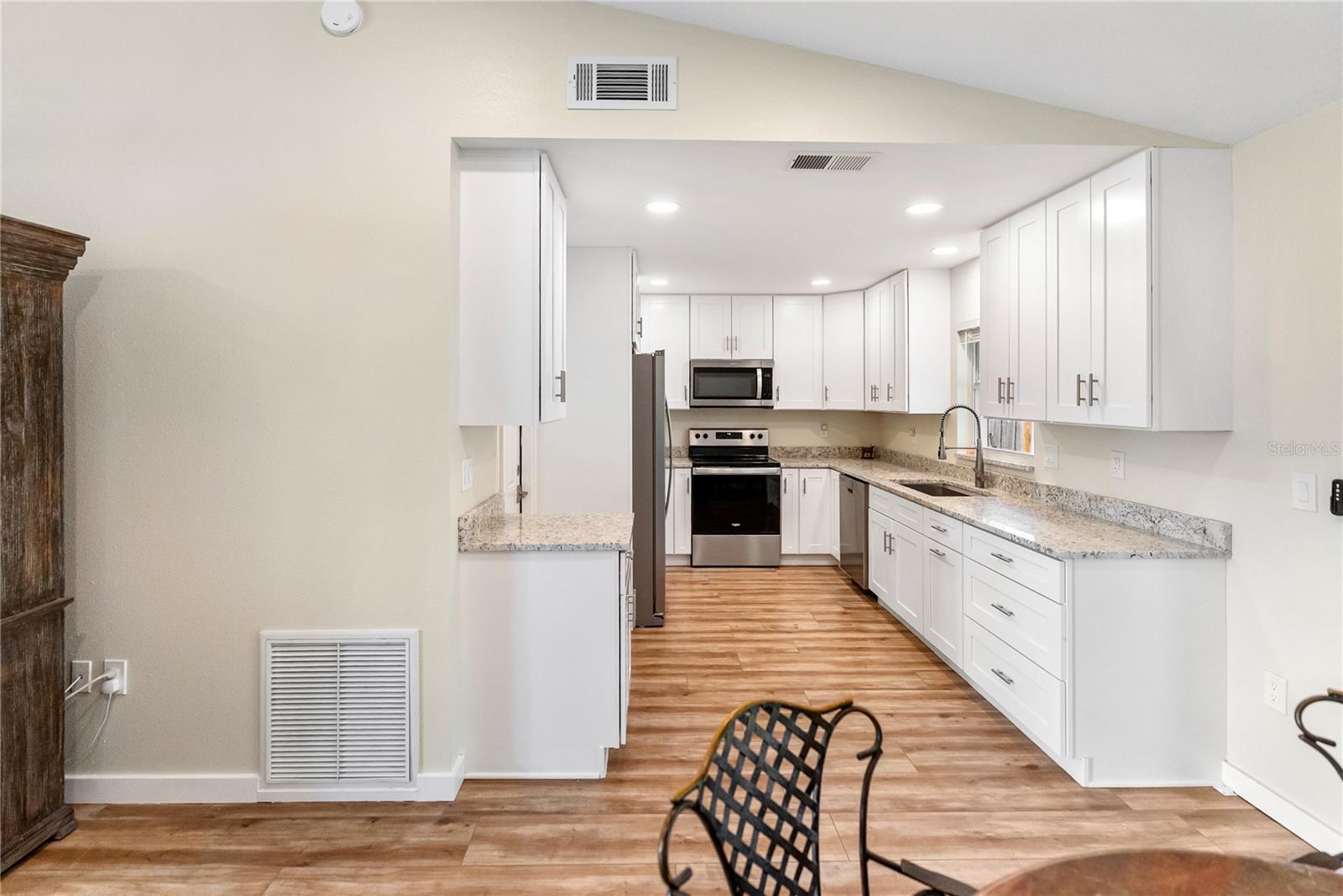 SPRING OAKS - Residential