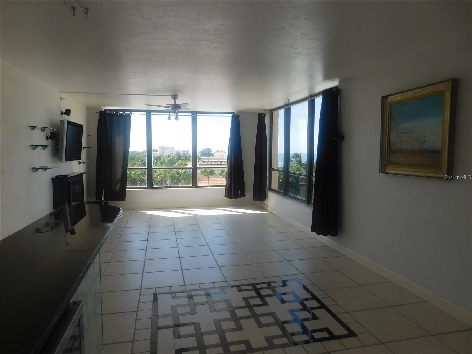 VALENCIA CONDO APTS - Residential Lease
