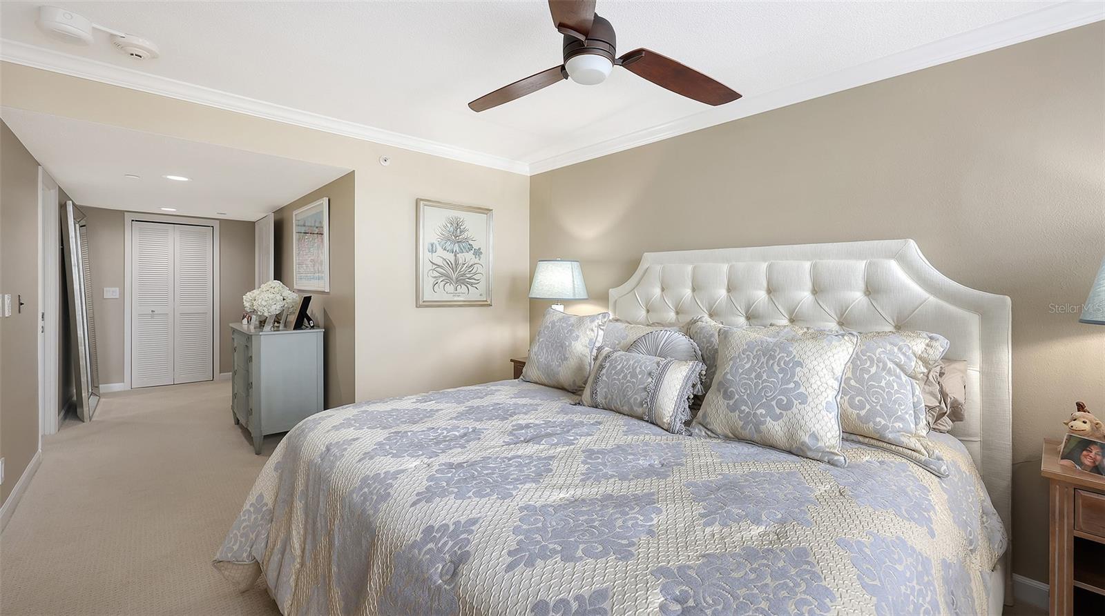 BEACHES OF LONGBOAT KEY PH-1 - Residential