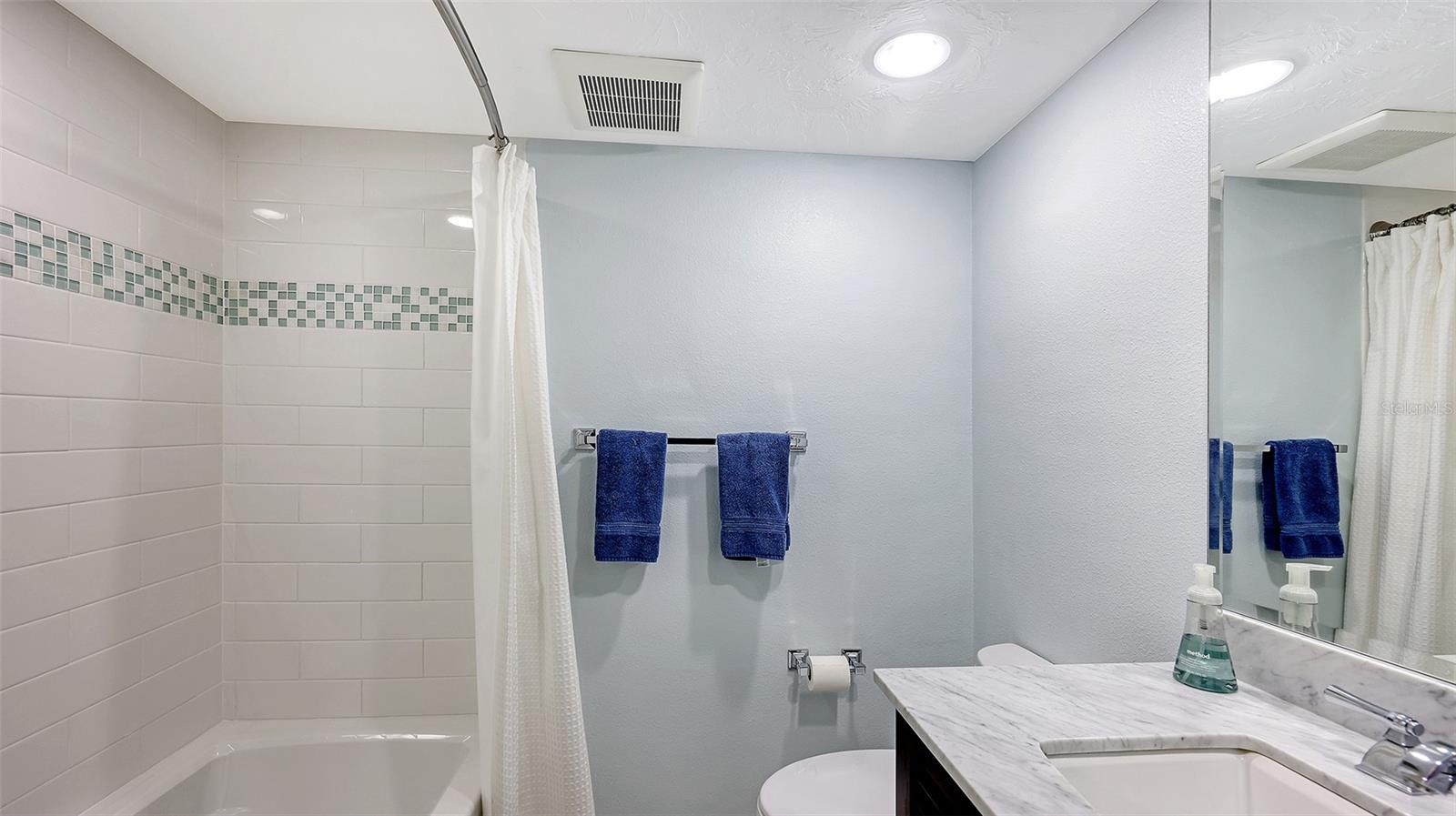 BEACHES OF LONGBOAT KEY PH-1 - Residential