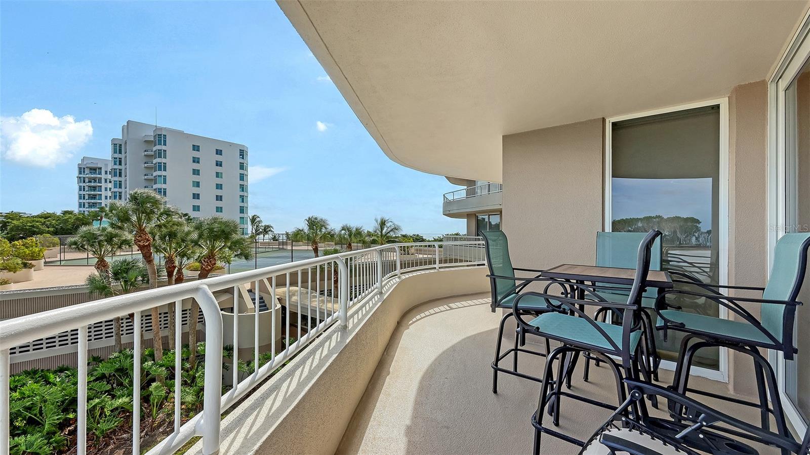 BEACHES OF LONGBOAT KEY PH-1 - Residential