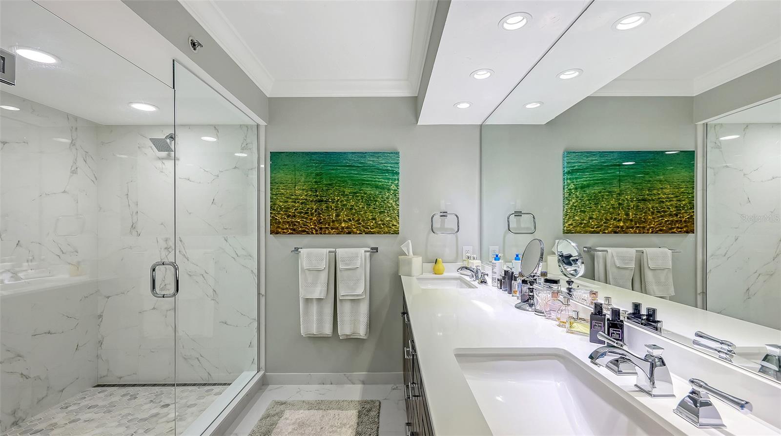 BEACHES OF LONGBOAT KEY PH-1 - Residential