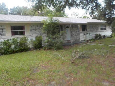 Photo of 4601 NE 22nd Avenue, Ocala, FL 34479 (MLS # OM704265)