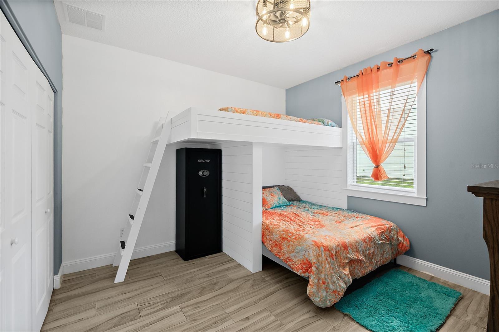 CAMPBELL RIDGE ESTATES SUB - Residential