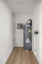 FRENCH ESTATES - Residential Lease