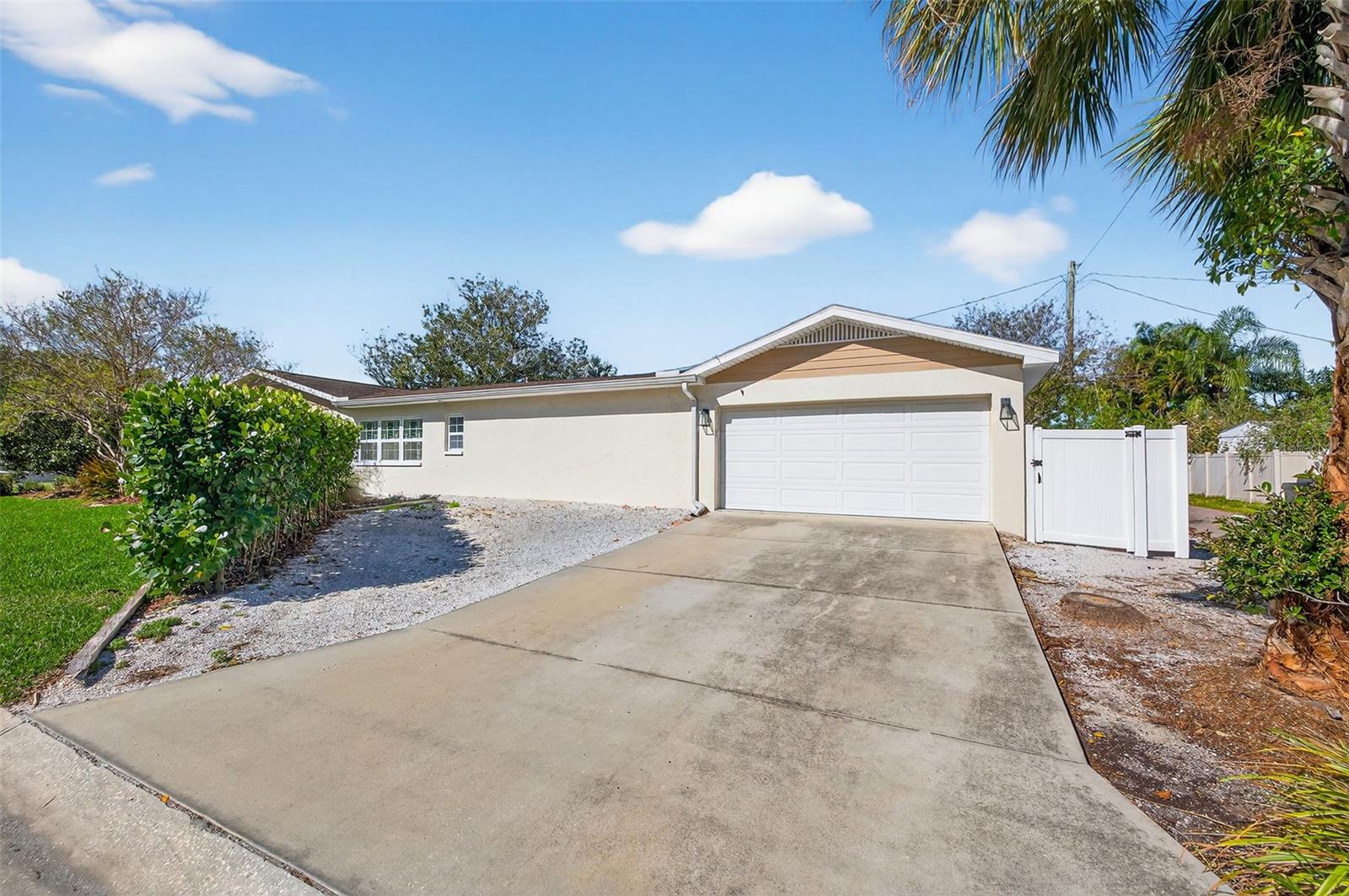 SNELL SHORES - Residential