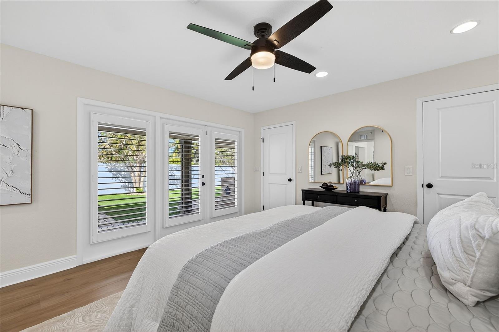 SNELL SHORES - Residential