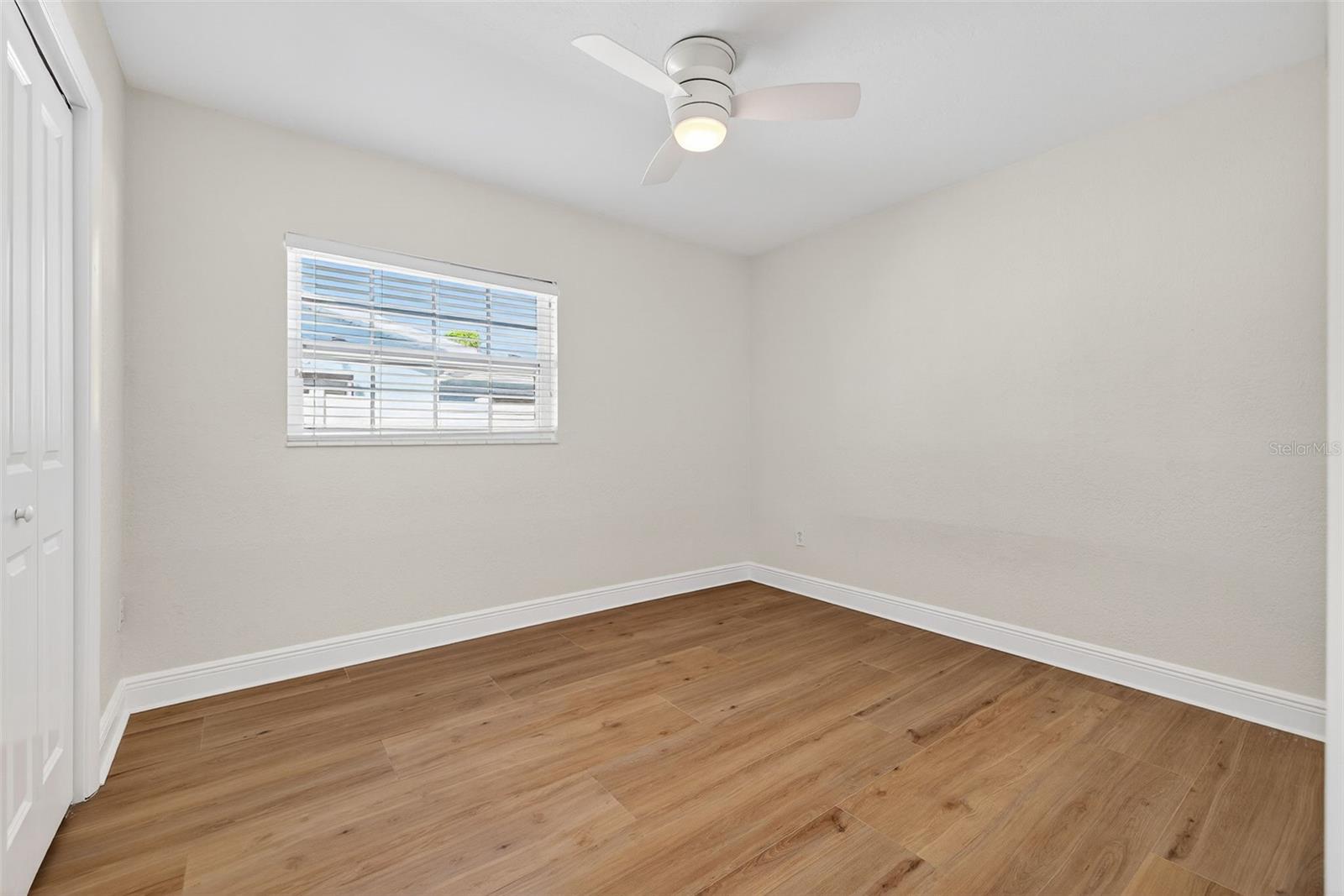 SNELL SHORES - Residential