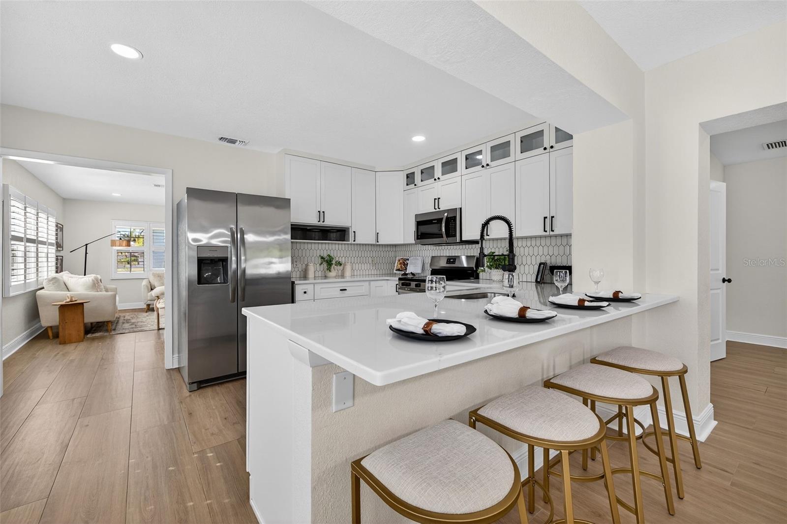 SNELL SHORES - Residential