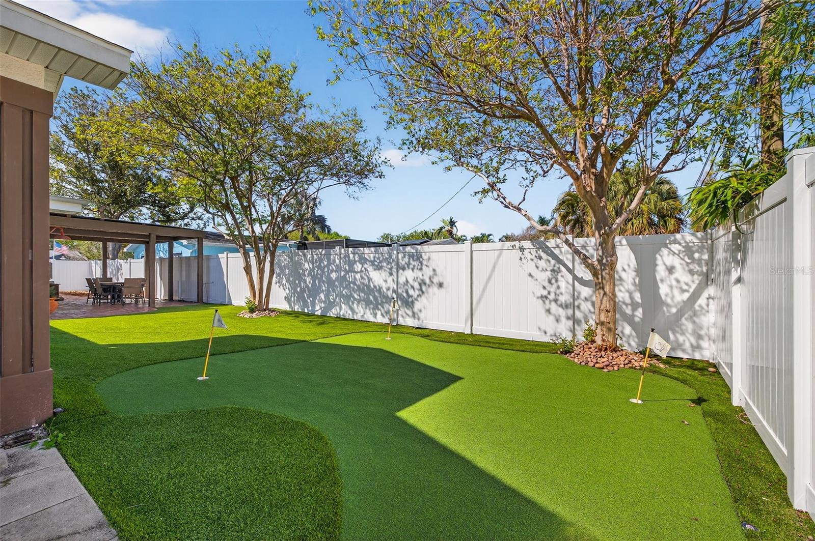 SNELL SHORES - Residential