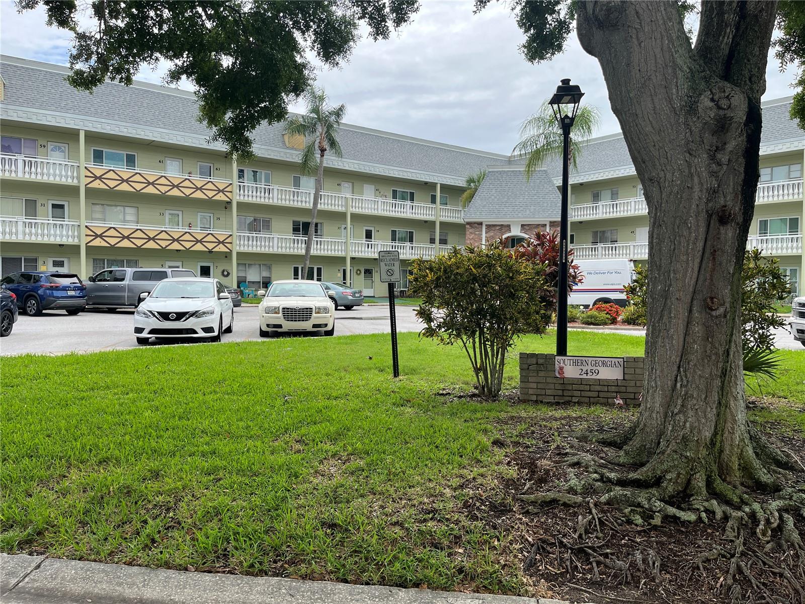2459 COLUMBIA DRIVE 37